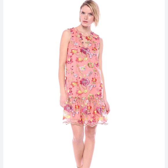 Trina Turk Dresses & Skirts - Trina By Trina Turk Babs sleeveless mini multicolor floral embroidered dress.